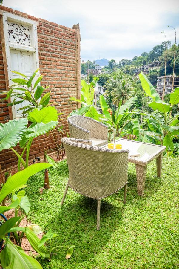 Albergue Banana Bunks Kandy Exterior foto